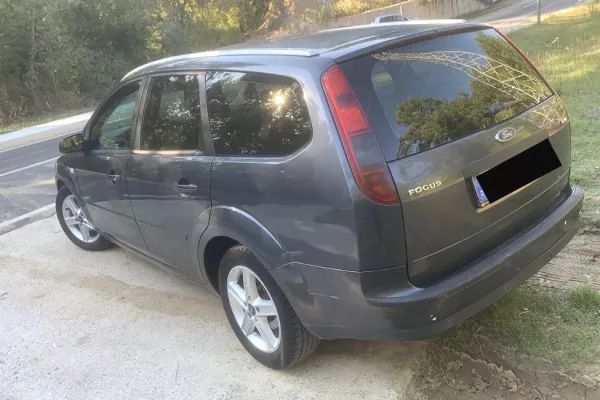 Auto in Vendita a Tirana - 2,200 Euro