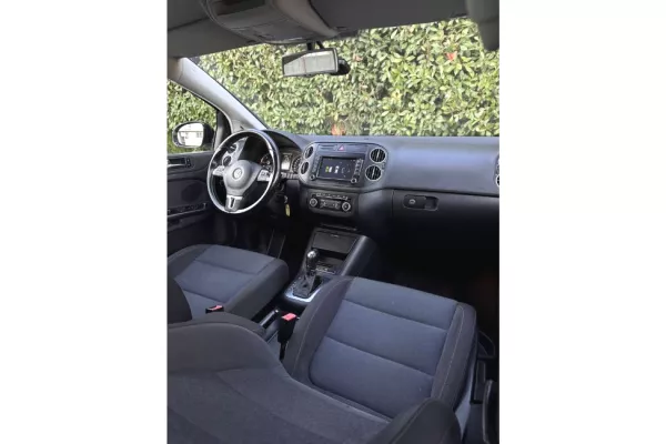 Auto in Vendita a Tirana - 6,800 Euro