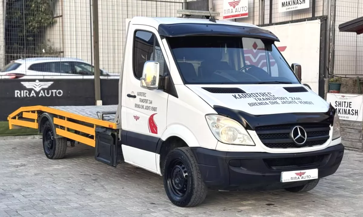 Auto in Vendita a Tirana, Tjeter, 2006 Diesel,Kambio Manual Pagamento 15,500  Euro.