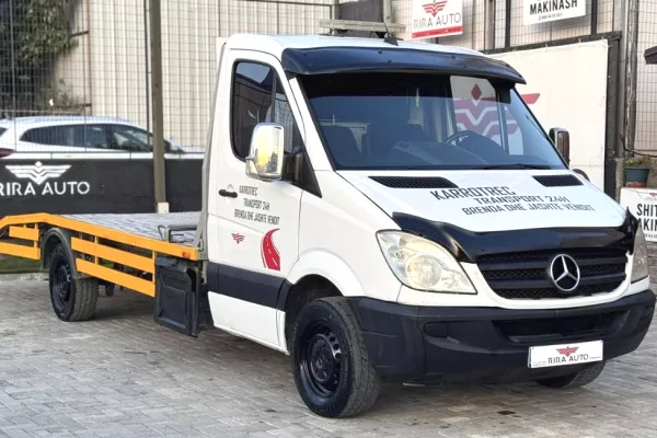 Auto in Vendita a Tirana - 15,500 Euro