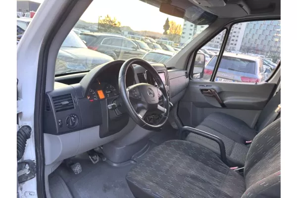 Auto in Vendita a Tirana - 15,500 Euro