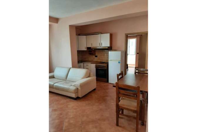 Apartament 2+1 me qira.