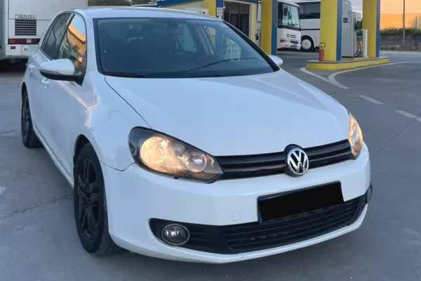 Auto in Vendita a Tirana - 4,200 Euro