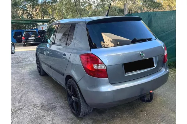 Auto in Vendita a Tirana - 5,000 Euro