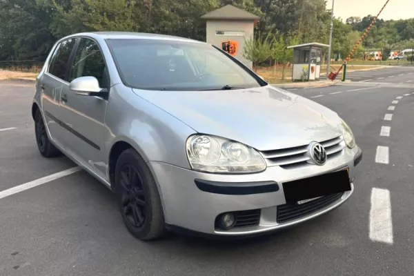 Auto in Vendita a Tirana - 3,300 Euro