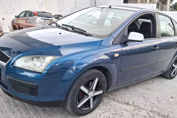 Auto in Vendita a Tirana - 2,200 Euro