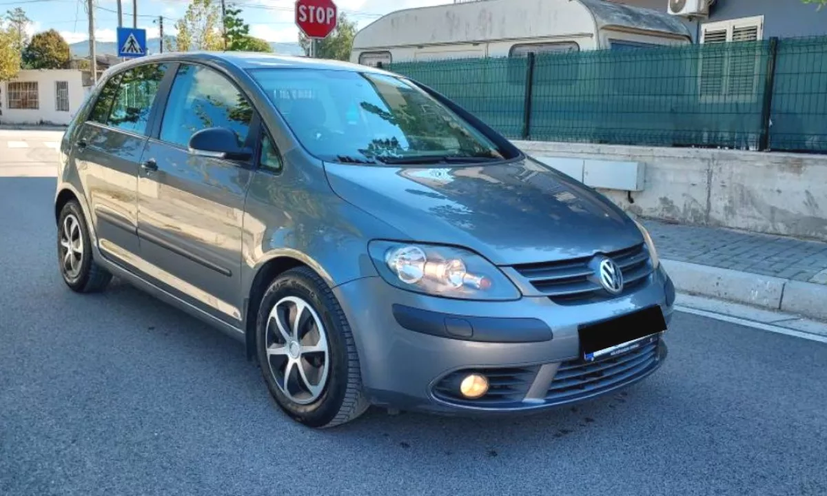 Auto in Vendita a Tirana, Volkswagen, 2007 Diesel,Kambio Automatik Pagamento 4,500  Euro.