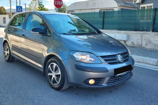 Auto in Vendita a Tirana - 4,500 Euro