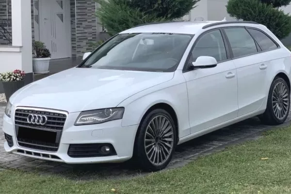 Auto in Vendita a Mitrovica - 9,200 Euro