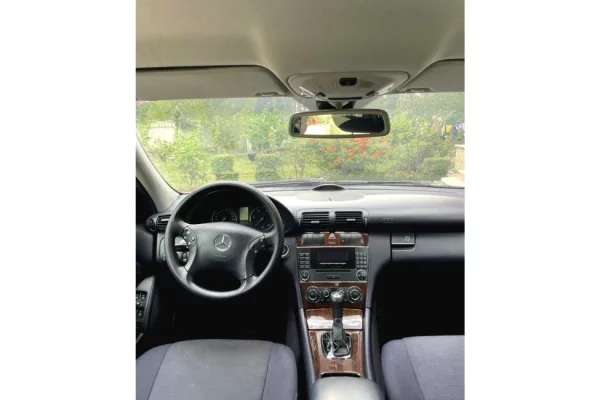 Auto in Vendita a Elbasan - 4,400 Euro