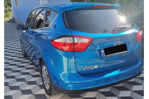 Auto in Vendita a Tirana - 8,000 Euro