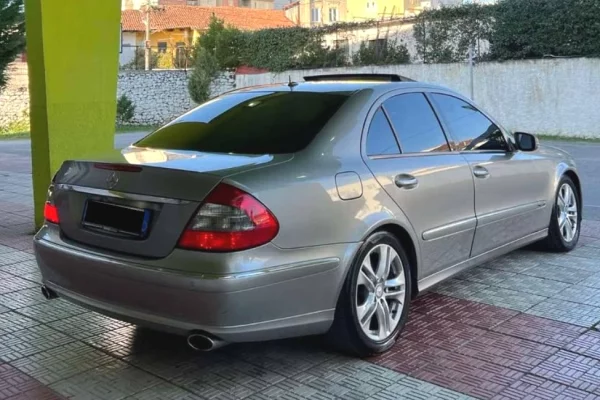 Auto in Vendita a Tirana - 5,800 Euro