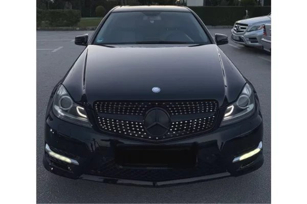 Auto in Vendita a Tirana - 6,900 Euro