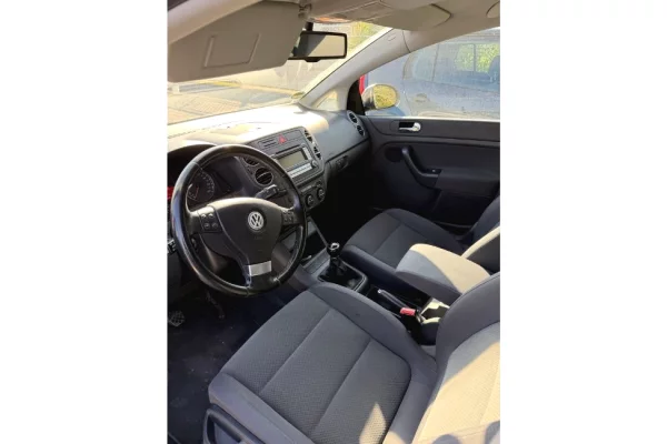 Auto in Vendita a Tirana - 3,700 Euro