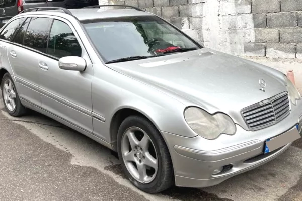 Auto in Vendita a Tirana - 3,000 Euro