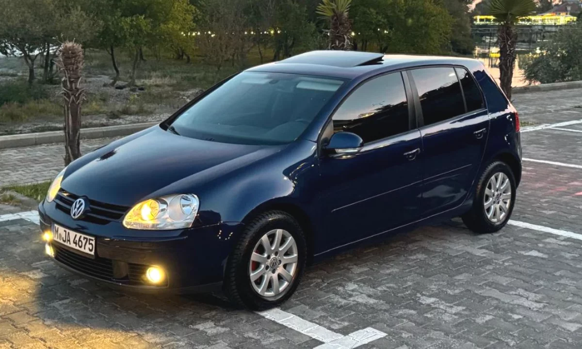 Auto in Vendita a Tirana, Volkswagen, 2005 Diesel,Kambio Automatik Pagamento 5,200  Euro.