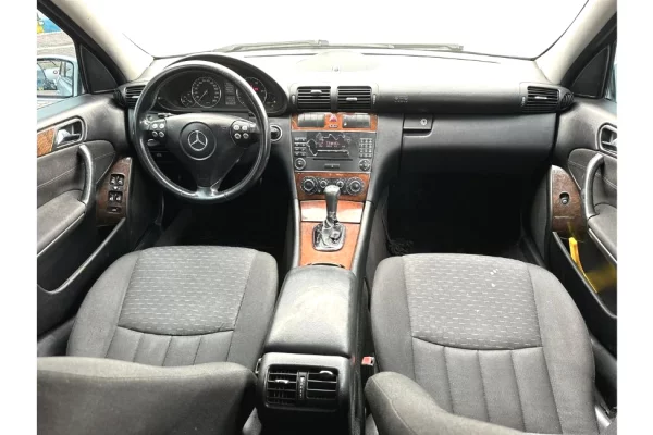 Auto in Vendita a Tirana - 4,200 Euro