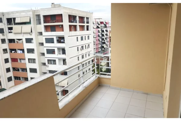 Shtepi me qera Apartament ne Tirane, 1+1, Mobilimi E mobiluar, Pagesa 500  Euro.