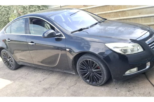 Auto in Vendita a Tirana - 2,000 Euro