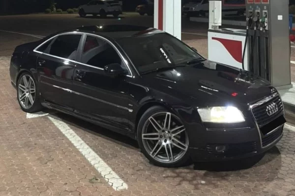 Auto in Vendita a Tirana - 5,000 Euro