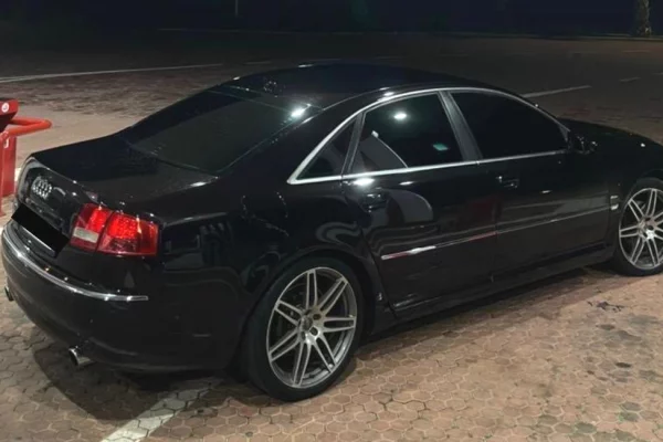 Auto in Vendita a Tirana - 5,000 Euro