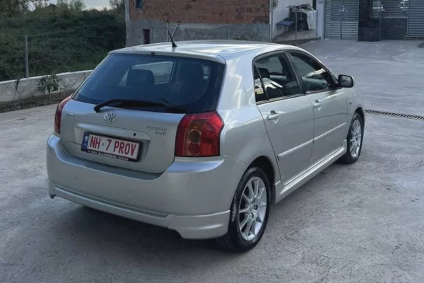 Auto in Vendita a Tirana - 5,500 Euro