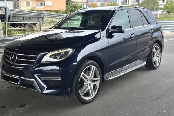 Auto in Vendita a Tirana - 12,500 Euro