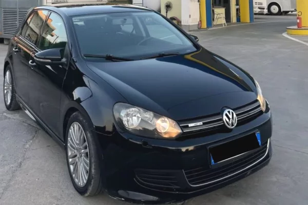 Auto in Vendita a Tirana - 5,300 Euro