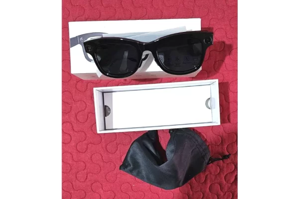 Accessori uomo e donna a Tirana - 75 Euro