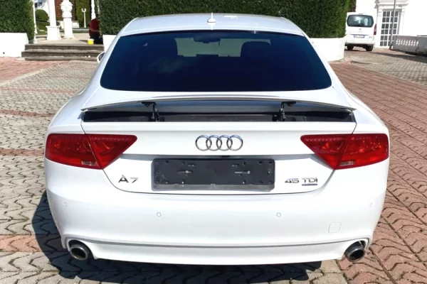 Auto in Vendita a Durazzo - 12,000 Euro