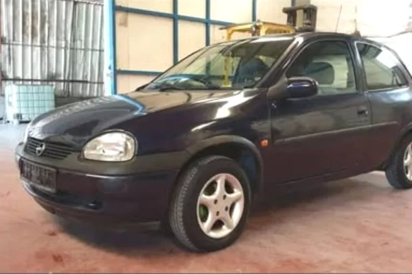 Auto in Vendita a Tirana - 1,300 Euro