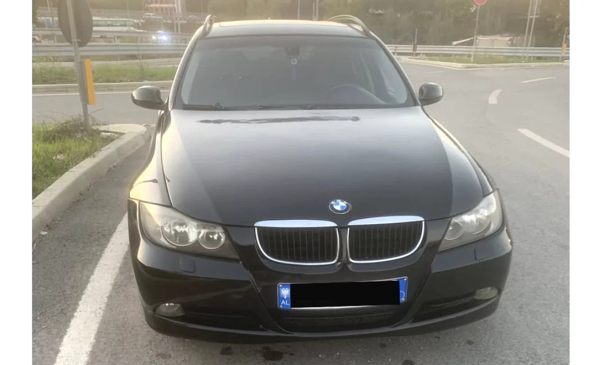 Auto in Vendita a Tirana, BMW, 2002 Diesel,Kambio Manual Pagamento 2,800  Euro.