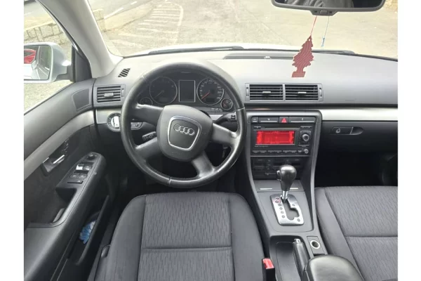 Auto in Vendita a Tirana - 3,900 Euro