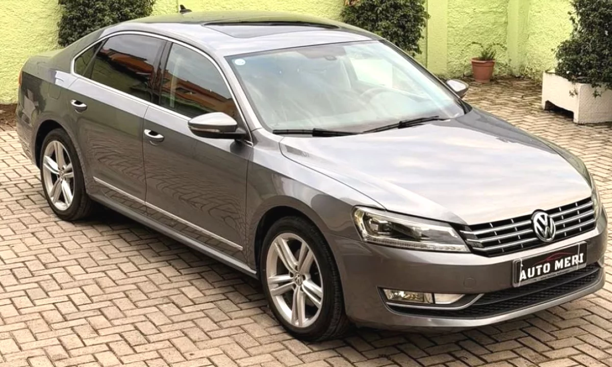 Auto in Vendita a Tirana, Volkswagen, 2012 Diesel,Kambio Automatik Pagamento 8,300  Euro.