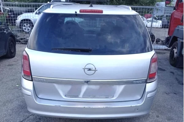 Auto in Vendita a Tirana - 3,000 Euro