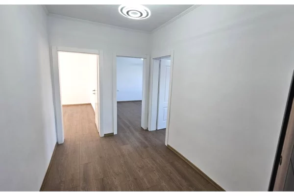 Shtepi ne shitje Apartament ne Tirane, 2+1, Mobilimi E mobiluar, Pagesa 149,000  Euro.