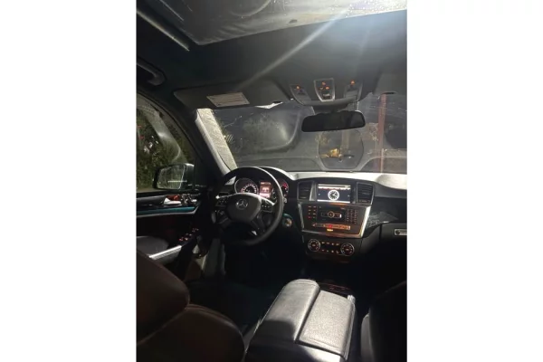 Auto in Vendita a Tirana - 14,300 Euro