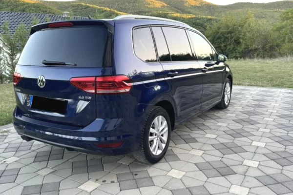 Auto in Vendita a Tirana - 9,700 Euro