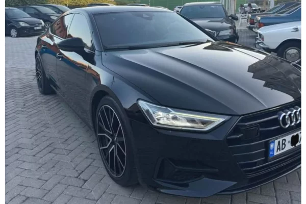 Auto in Vendita a Tirana - 37,000 Euro