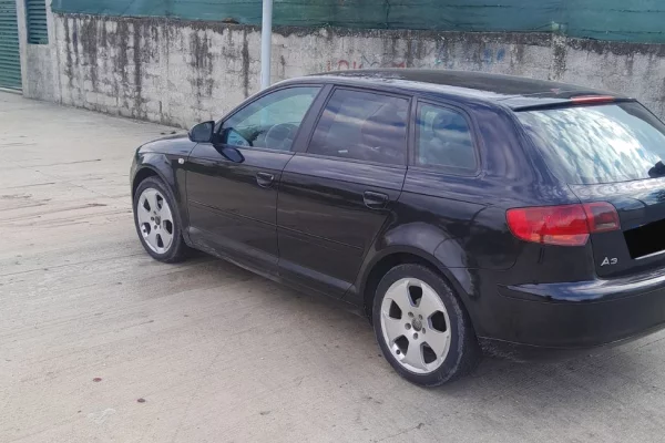 Auto in Vendita a Tirana - 4,200 Euro