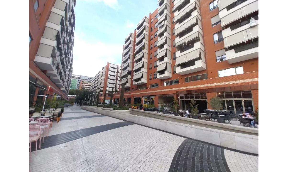 Shtepi me qera Apartament ne Tirane, 2+1, Mobilimi E mobiluar, Pagesa 750  Euro.