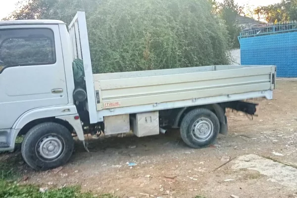 Auto in Vendita a Tirana - 6,800 Euro