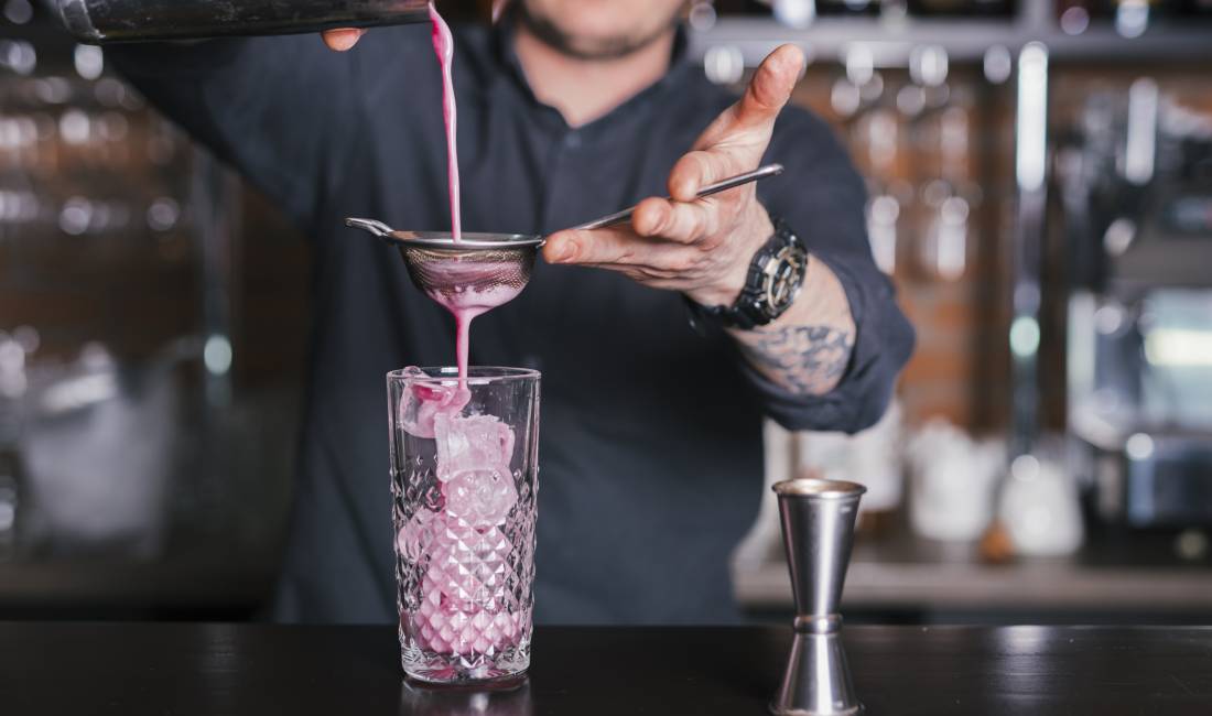 Njoftime Pune ne Tirane, Profesioni banakier/e , Pa Eksperience, Pagesa 50,000  Leke.