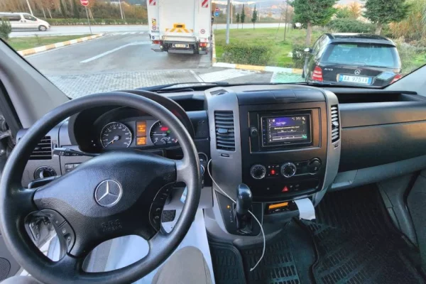 Auto in Vendita a Tirana - 13,000 Euro