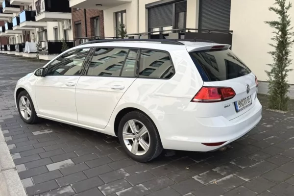 Auto in Vendita a Tirana - 7,300 Euro