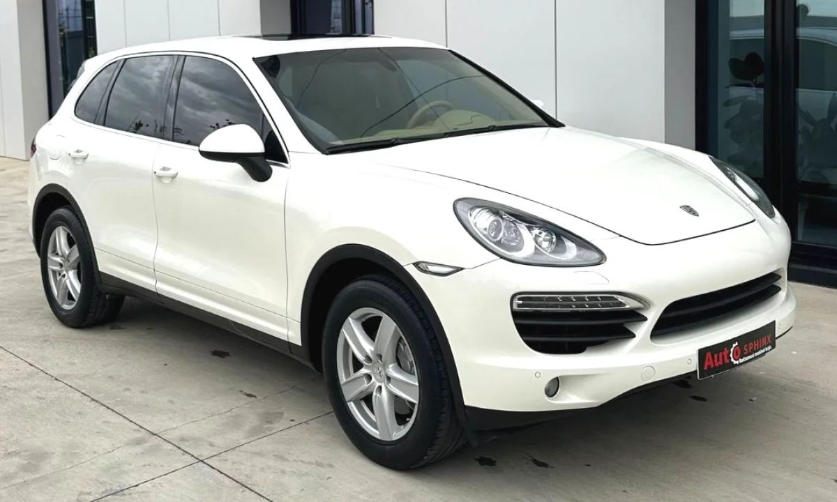 Auto in Vendita a Tirana, Porsche, 2011 gasoline-gas,Kambio Automatik Pagamento 13,900  Euro.