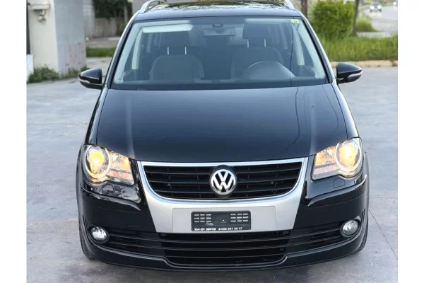 Auto in Vendita a Tirana - 4,600 Euro