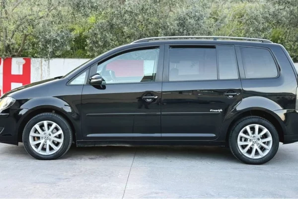 Auto in Vendita a Tirana - 4,600 Euro