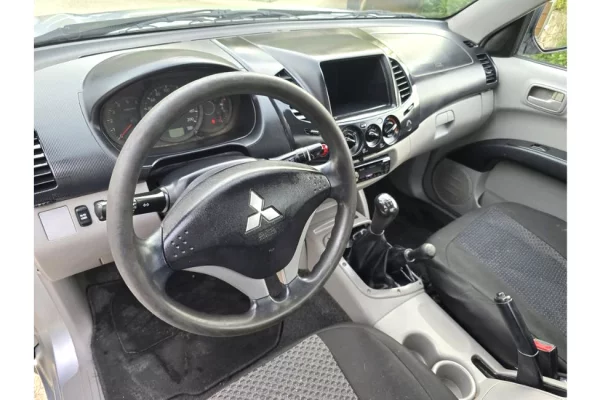 Auto in Vendita a Tirana - 12,800 Euro