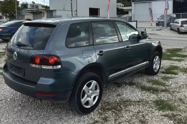 Auto in Vendita a Tirana - 6,300 Euro